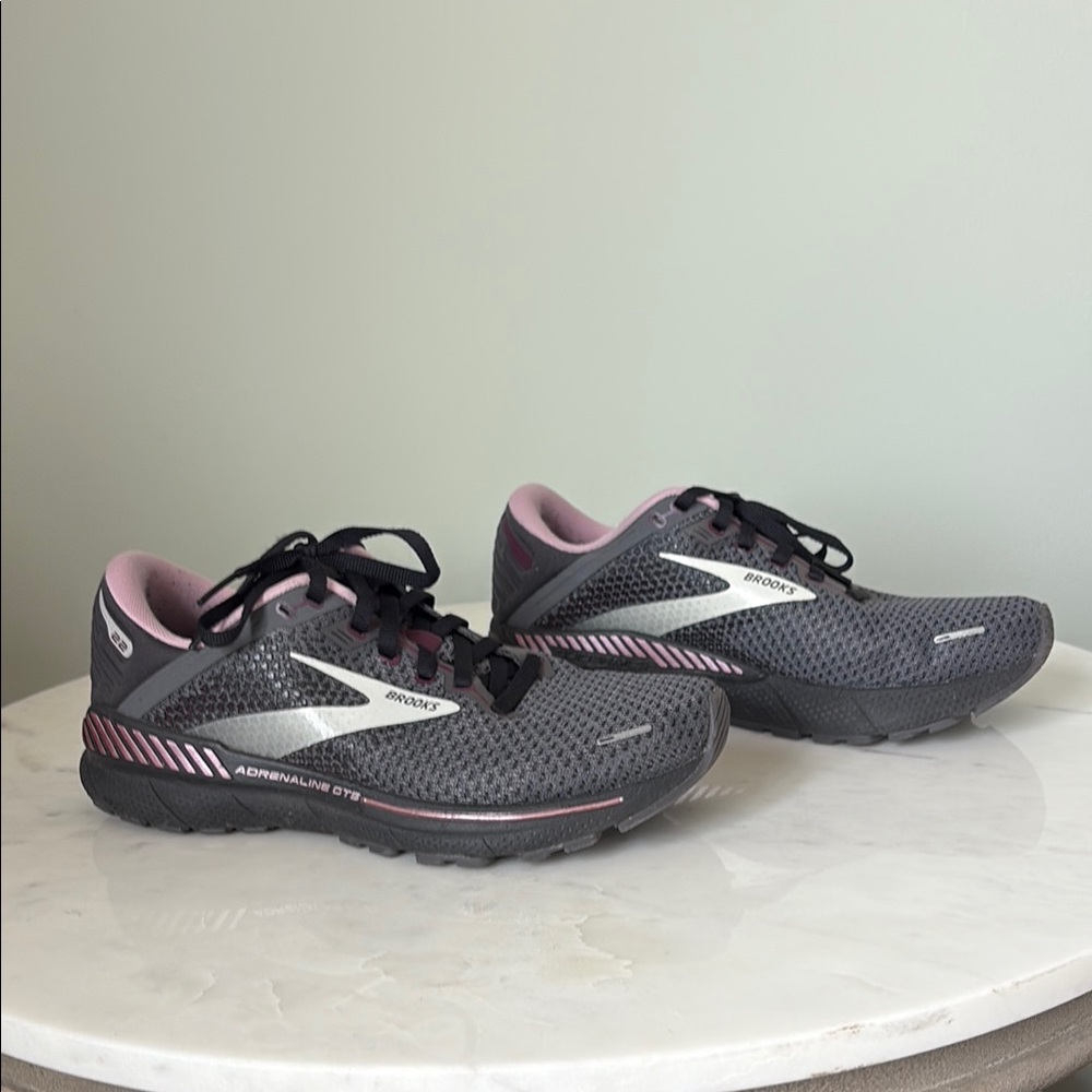 Brooks Gray and Pink Athletic Running Shoes
